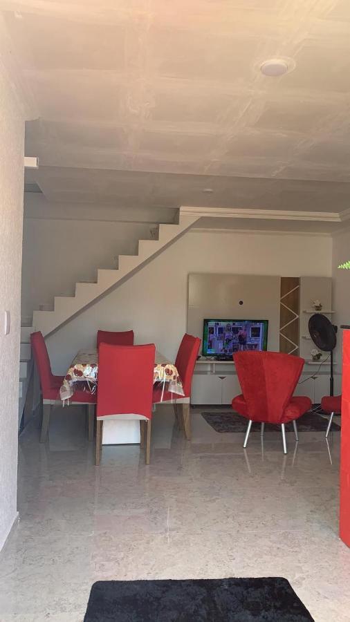 Apartamento Duplex Mobiliado Em São Pedro da Aldeia Dış mekan fotoğraf