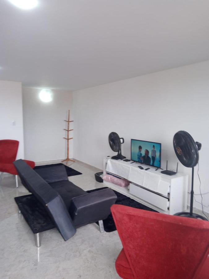 Apartamento Duplex Mobiliado Em São Pedro da Aldeia Dış mekan fotoğraf